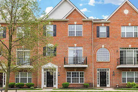 71 Highland Pointe Circle Columbus, OH 43235