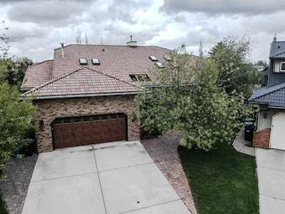 136 Edgeridge Place NW Calgary, AB t3a 4p3