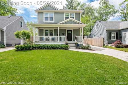 911 N Gainsborough Ave Royal Oak, MI 48067