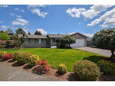 6134 NE Plum Tree Ct Keizer, OR 97303