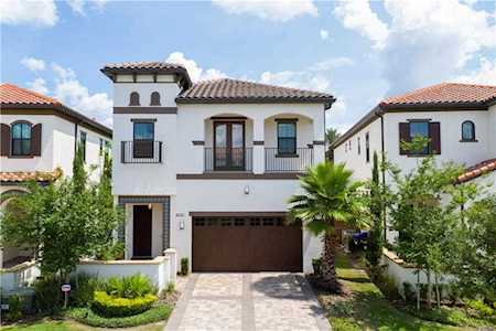 8232 Via Vittoria WAY Orlando, FL 32819