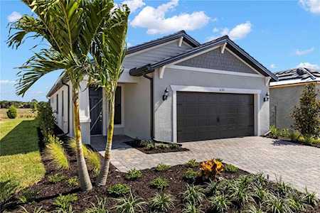 6311 Crested Eagle Ln Nokomis, FL 34275