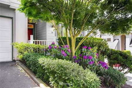 821 Sunset Blvd NE #B4 Renton, WA 98056