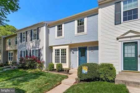 7 Gravenhurst Ct North Potomac, MD 20878