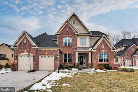 2211 Dulaney View Ct Lutherville Timonium, MD 21093