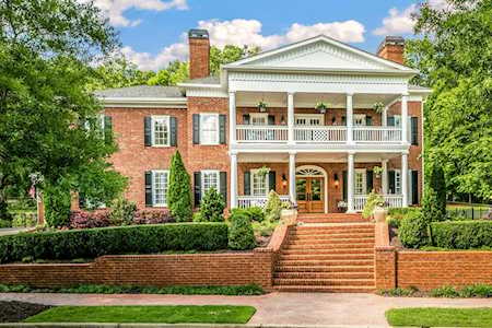 3129 W Addison Dr Alpharetta, GA 30022