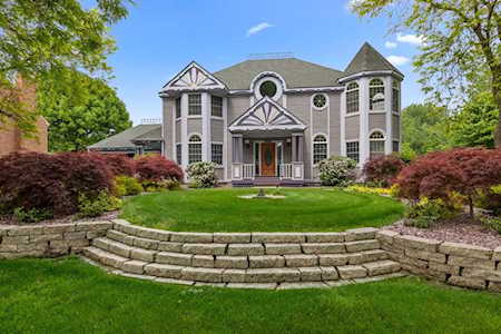 1206 Saint Andrews Drive Schererville, IN 46375