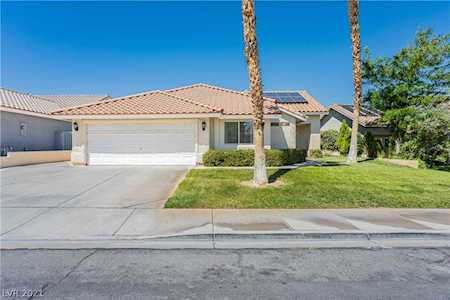 819 Coastal Beach Rd Henderson, NV 89002