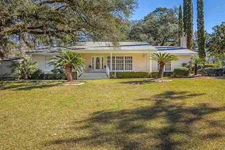 1501 Davis Dr Tallahassee, FL 32317