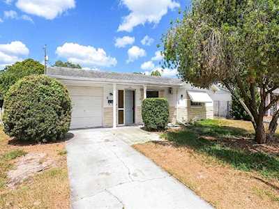 4047 Wiggins Dr New Port Richey, FL 34652