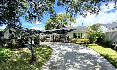 2141 Sunderland Rd Maitland, FL 32751