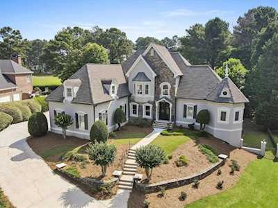 1832 Ballybunion Dr Johns Creek, GA 30097