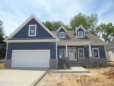 489 Deep Creek Dr Shepherdsville, KY 40165
