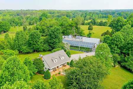 6865 S Osborne Rd Greenbrier, TN 37073