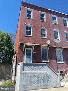 1706 Briggs St Harrisburg, PA 17103