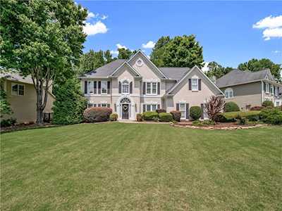 640 Evening Pine Ln Alpharetta, GA 30005
