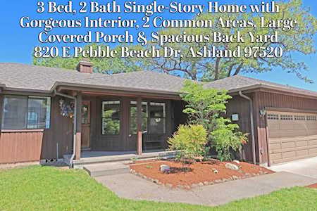 820 E Pebble Beach Dr Ashland, OR 97520