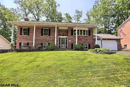 636 Stoneledge Road State College, PA 16803