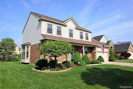 1470 Glengarry Blvd Canton Twp, MI 48188
