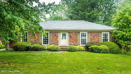 1109 Meadowridge Trail Goshen, KY 40026