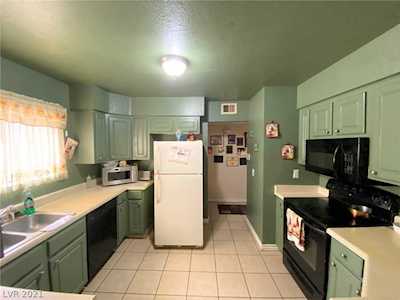 3151 Soaring Gulls Dr #2136 Las Vegas, NV 89128