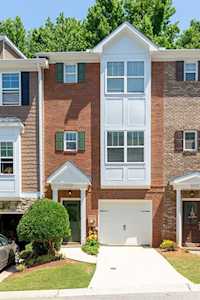 3072 Lauren Parc Rd Decatur, GA 30032