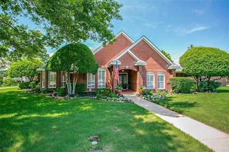 2102 Highland Meadow Drive Colleyville, TX 76034