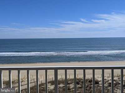3001 Atlantic Ave #405 Ocean City, MD 21842
