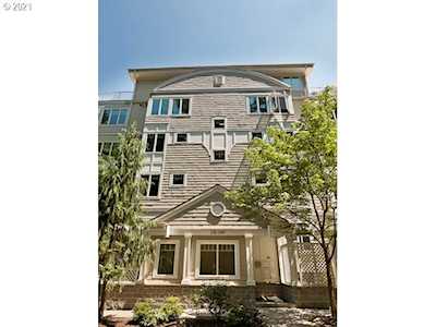 149 Furnace St #25 Lake Oswego, OR 97034