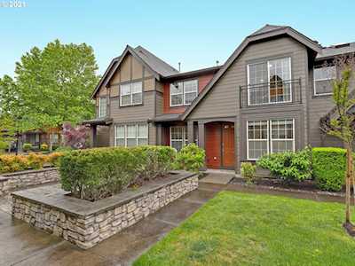 795 NE 73rd Ave Hillsboro, OR 97124