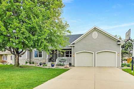 411 Riley Drive Northfield, MN 55057