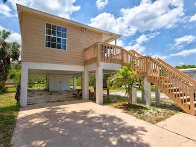 1103 70th Street Ct E Palmetto, FL 34221