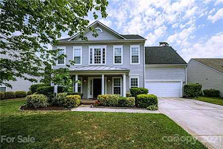 11613 Planters Estates Dr Charlotte, NC 28278