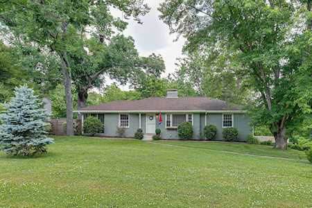 512 Barrywood Dr Nashville, TN 37220