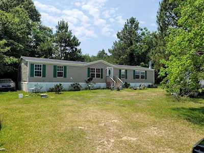 1287 Edgewater Rd Pineville, SC 29468