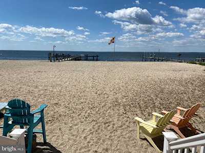 17287 Oakwood Lodge Ln #2 Piney Point, MD 20674