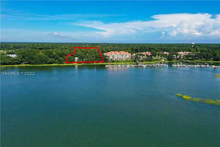 63 Skull Creek Dr #405 Hilton Head Island, SC 29926