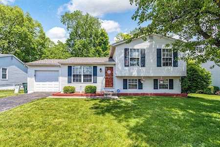 694 Cherryhurst Drive Columbus, OH 43228
