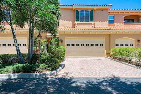 3663 Square West Ln #12 Sarasota, FL 34238