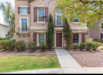5734 S 21st Terrace Phoenix, AZ 85040