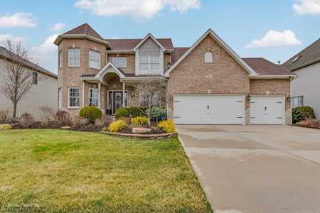 367 Andover Dr Oswego, IL 60543