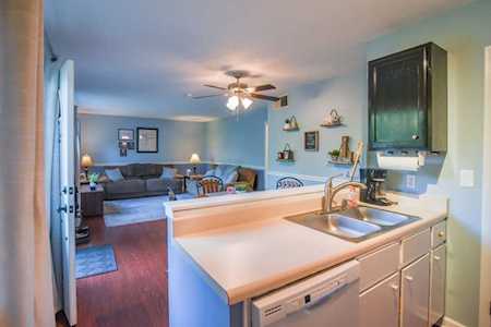 250 Donna Dr Hendersonville, TN 37075