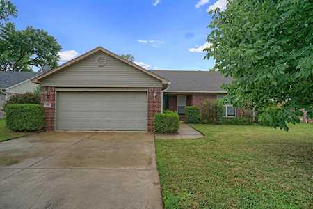 806 E 22nd St Russellville, AR 72802
