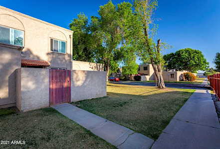 4254 N 68th Lane Phoenix, AZ 85033