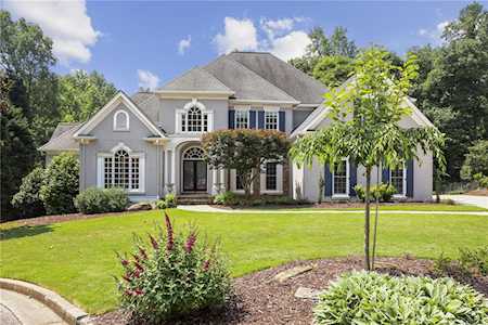 425 S Doolin Dr Roswell, GA 30076
