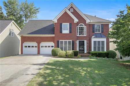 745 River Overlook Dr Lawrenceville, GA 30043
