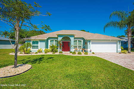677 Linville Falls Drive West Melbourne, FL 32904