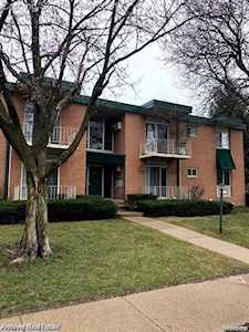 1890 Axtell Dr Apt 8 Troy, MI 48084