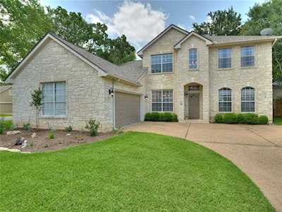 135 Brentwood DR Georgetown, TX 78628