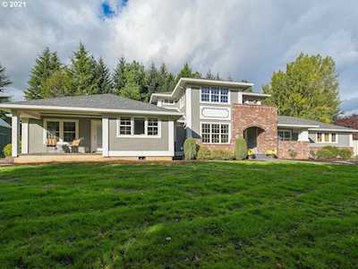 3306 NW 146th Cir Vancouver, WA 98685